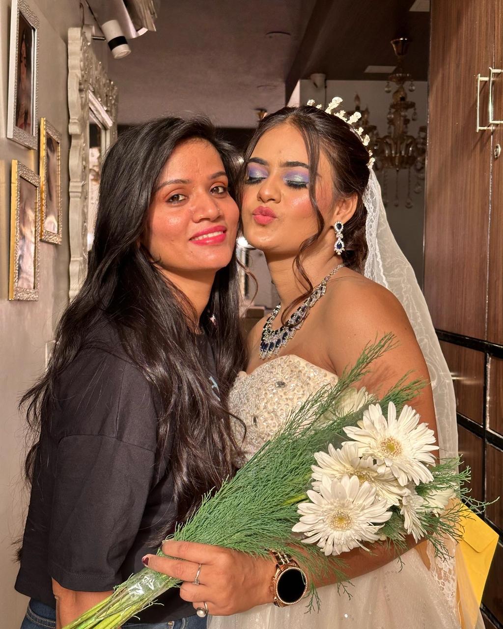 Traditional Bridal Makeup by Lumiére Makeovers - Lucknow